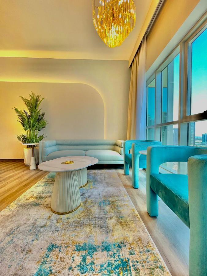 First Class 2Br With Burj Khalifa & Downtown View Дубай Екстериор снимка