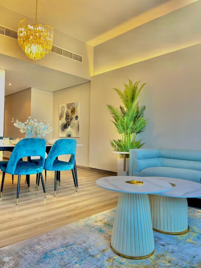 First Class 2Br With Burj Khalifa & Downtown View Дубай Екстериор снимка